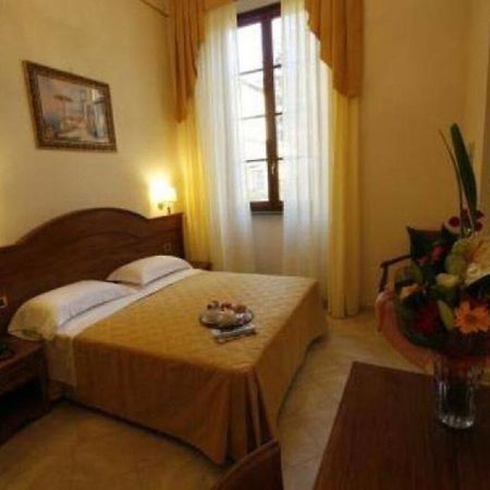Hotel Il Duca Florencie Pokoj fotografie